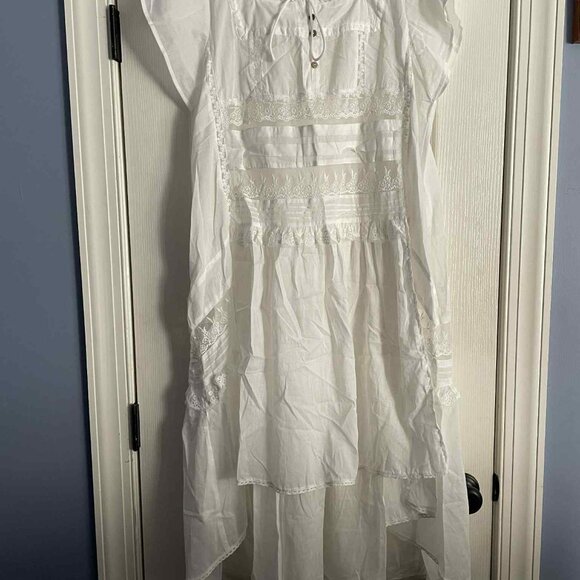 Oli & Hali Maxi Top - NWT - Large - White - Picture 3 of 3
